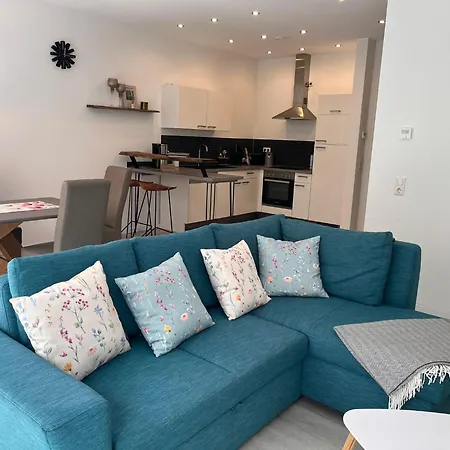Villa Behagliches Haus Luisa In Der Dorfmitte à Ippesheim Extérieur photo